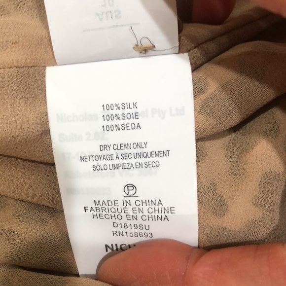 NEW NICHOLAS Gathered Party Dress Size US 2 Tan Leopard Ruched Long Sleeve - Picture 9 of 12